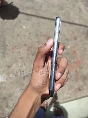 Apple iPhone X (Used)