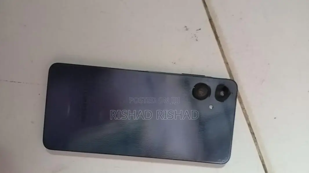 Samsung Galaxy A06 (Used)