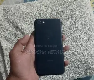 Apple iPhone 7 (Used)