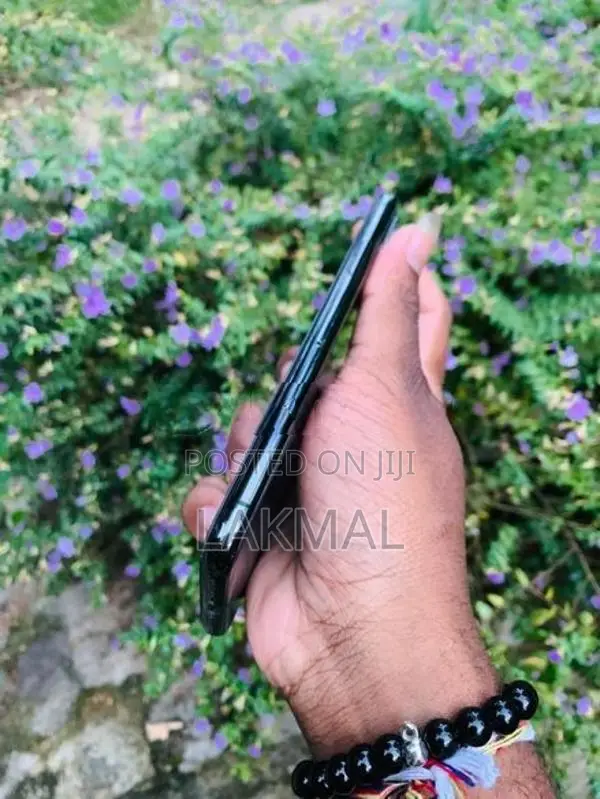 Apple iPhone X (Used)