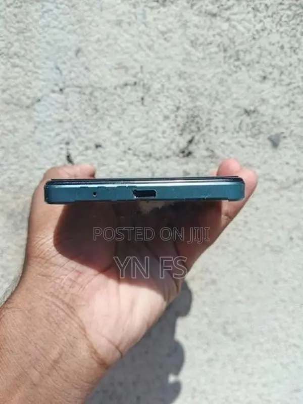 Xiaomi Redmi A3 4GB, 128GB (Used)