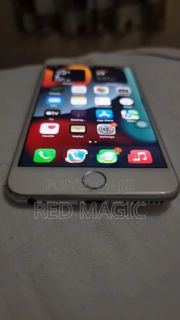 Apple iPhone 6S Plus 64GB (Used)