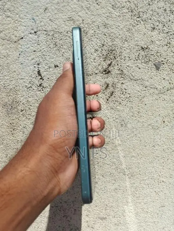 Xiaomi Redmi A3 4GB, 128GB (Used)