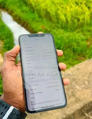 Apple iPhone XS Max (Used)