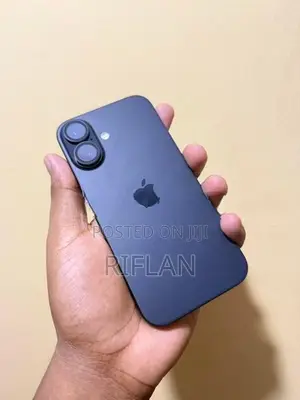Apple iPhone 16 (Used)