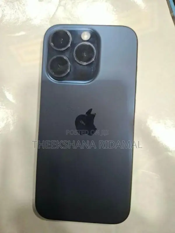 Apple iPhone 15 Pro (Used)