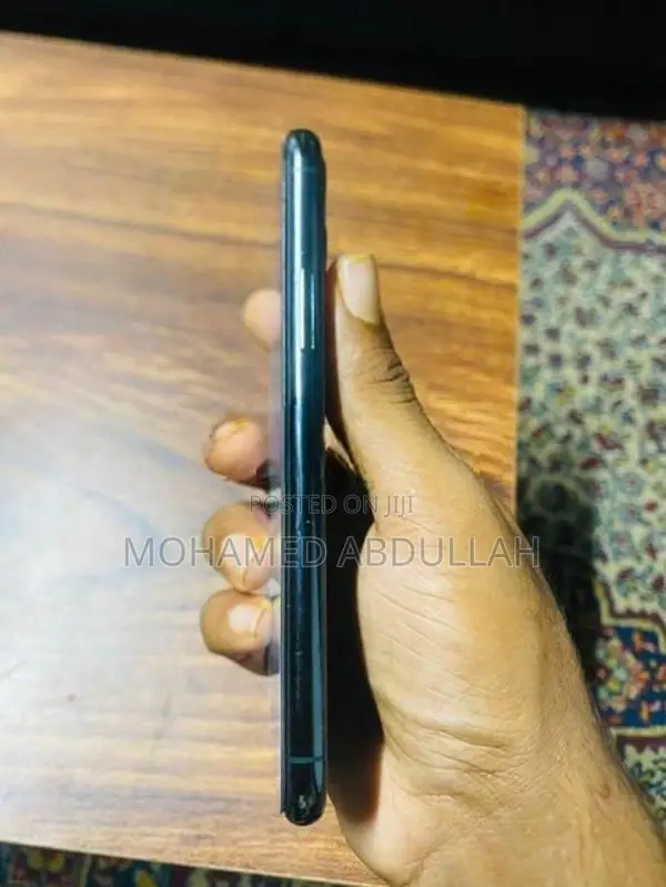 Apple iPhone 11 Pro Gray (Used)