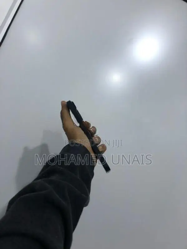 Apple iPhone 14 (Used)