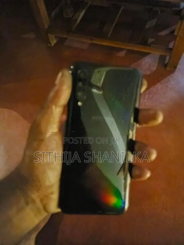 Samsung Galaxy A50 S (Used)
