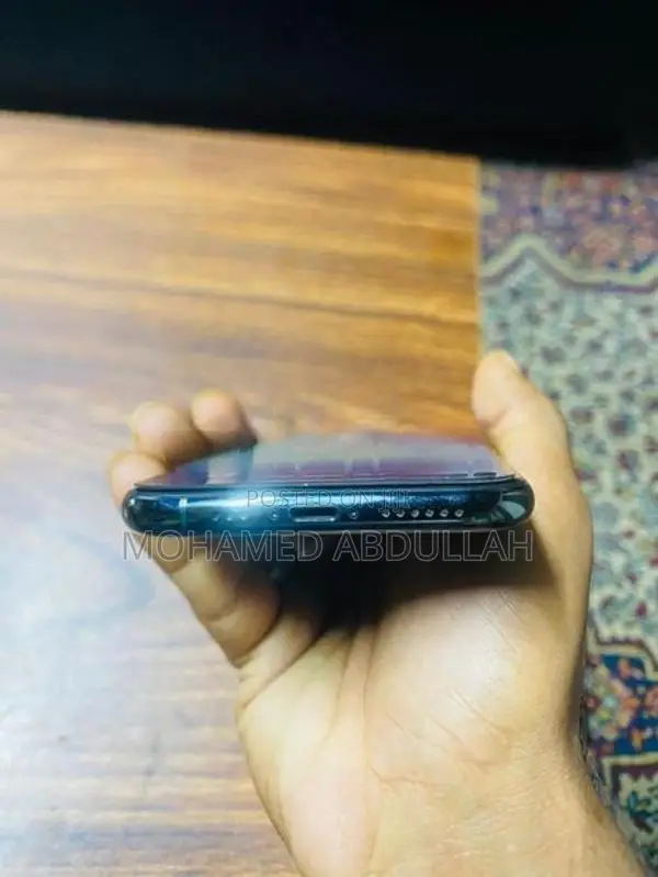 Apple iPhone 11 Pro Gray (Used)