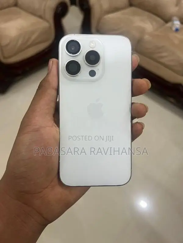 Apple iPhone 15 Pro (Used)