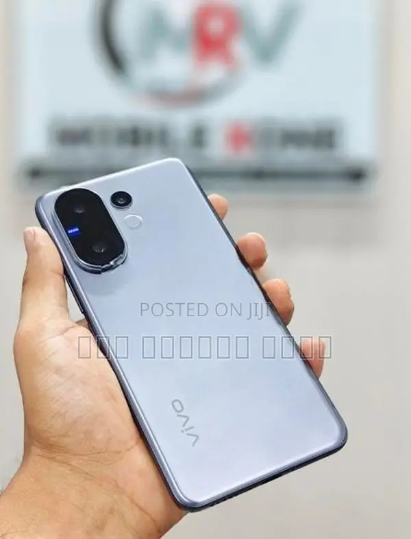 Vivo V60 5g 8 256GB (Used)