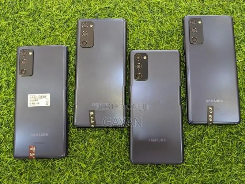 Samsung Galaxy S20FE 5G 128GB 6GB (Used)