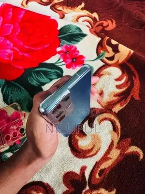 Samsung Galaxy S21 Ultra (Used)