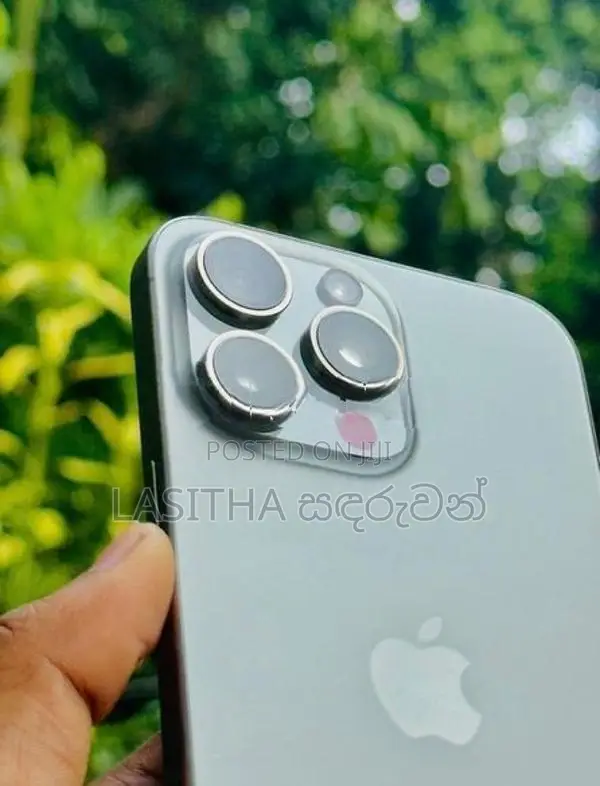 Apple iPhone 15 Pro Max 256GB (Used)