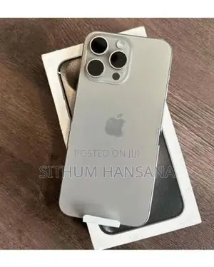 Apple iPhone 15 Pro Max 256 GB (Used)