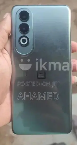 OnePlus 2024 (Used)