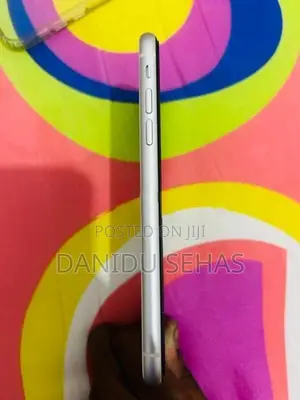 Apple iPhone 11 (Used)