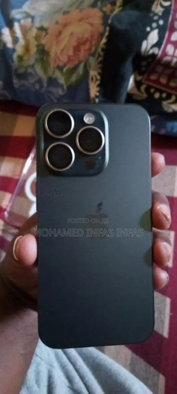 Apple iPhone 15 Pro 256GB (Used)