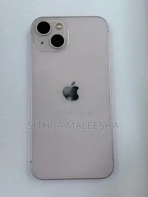 Apple iPhone 13 (Used)