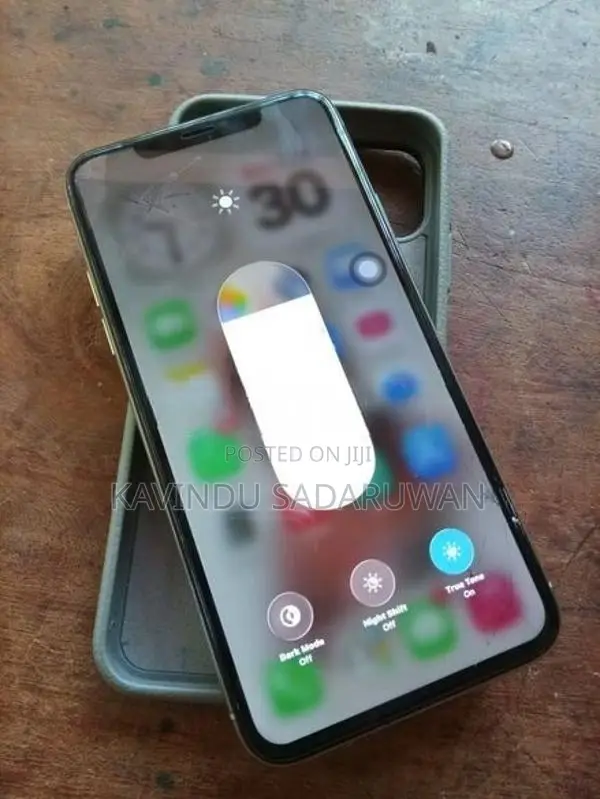 Apple iPhone 11 Pro Max (Used)
