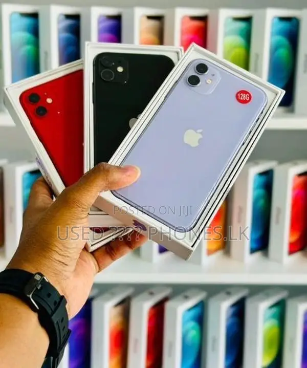 Apple iPhone 11 128GB (Used)