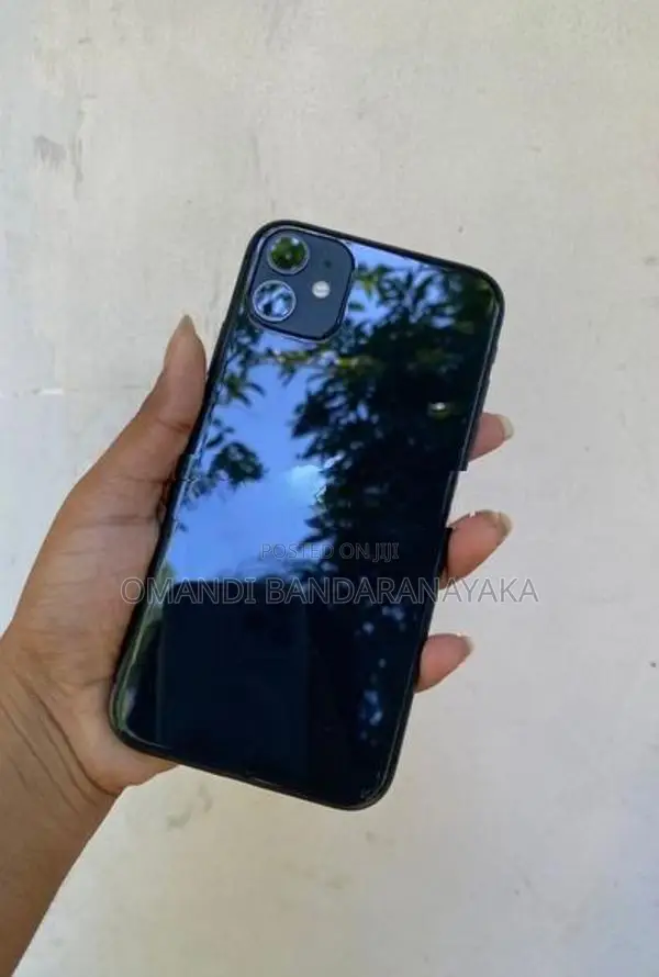 Apple iPhone 11 (Used)