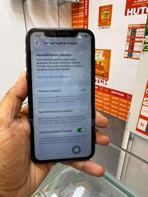 Apple iPhone 11 (Used)