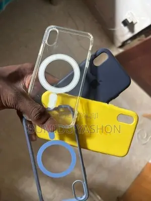 Apple iPhone XS (Used)