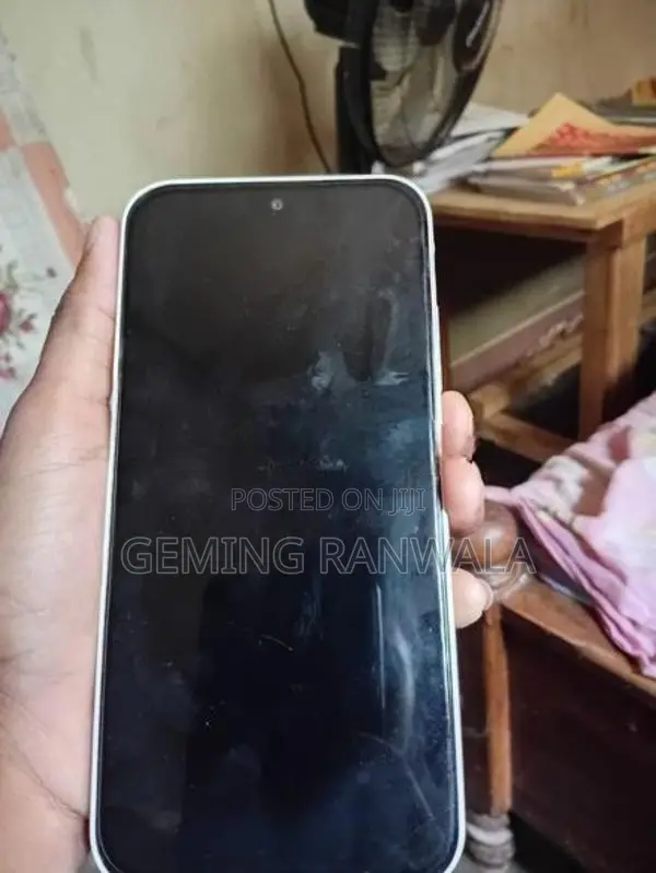 ZTE nubia v80 Design (Used)