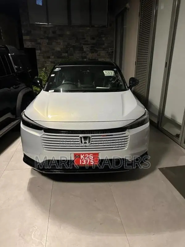 Honda Vezel Z PLAY MOON ROOF 2026 SUV Brand New