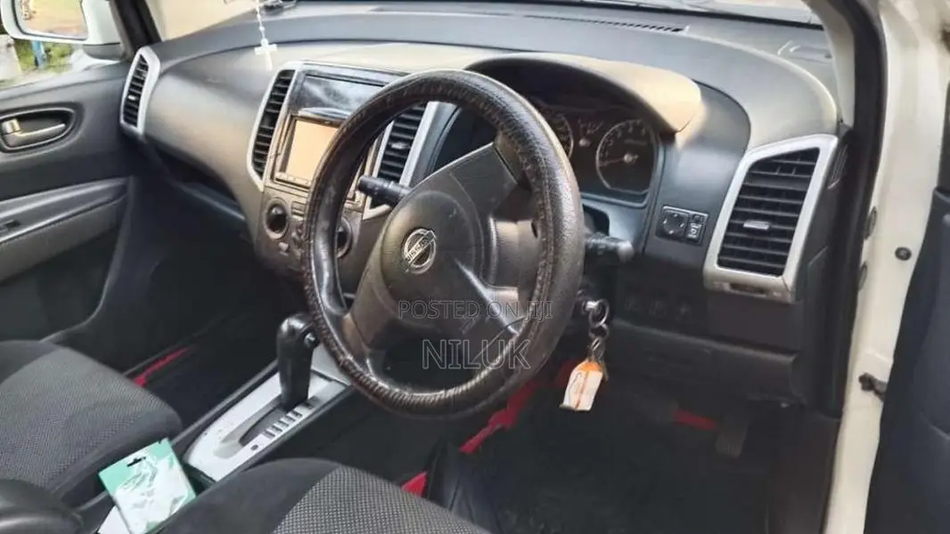 Nissan Wingroad 2007 Car (Used)