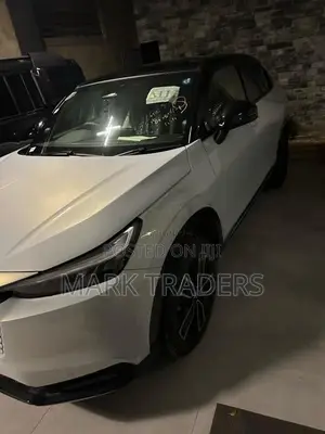 Honda Vezel Z PLAY MOON ROOF 2026 SUV Brand New