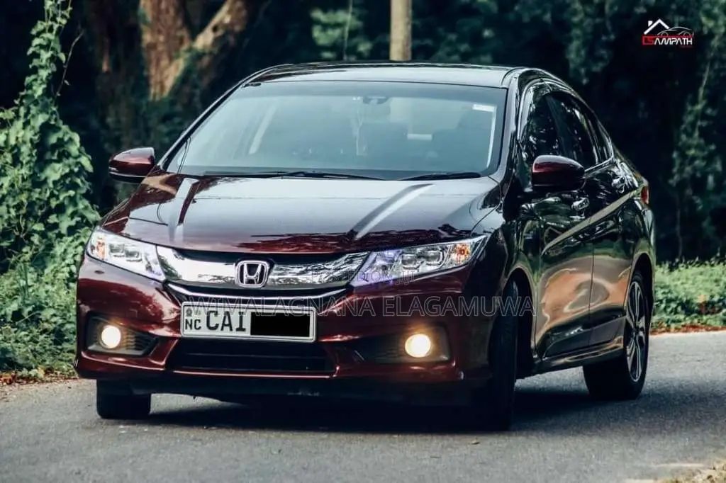 Honda Grace 2015 Car (Used)
