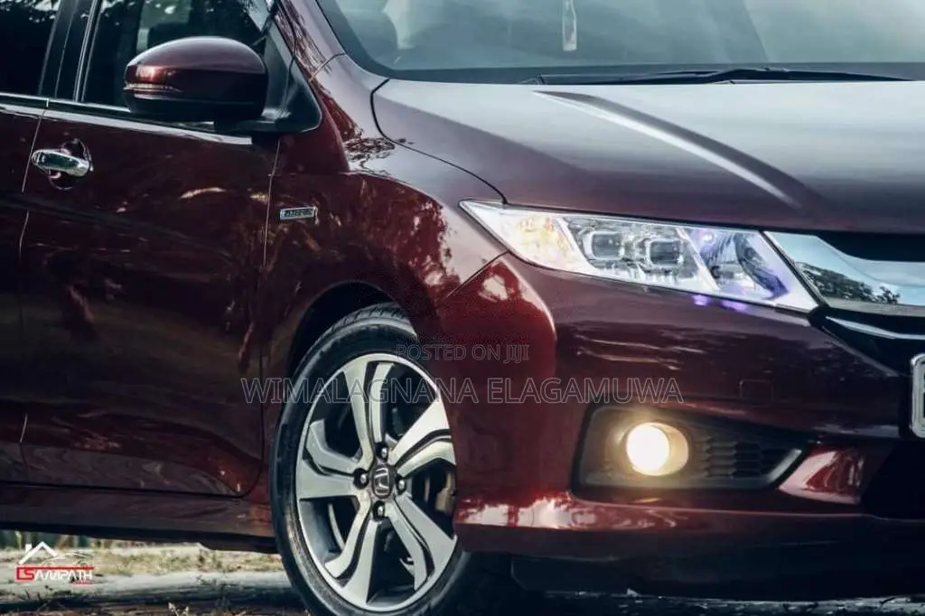 Honda Grace 2015 Car (Used)