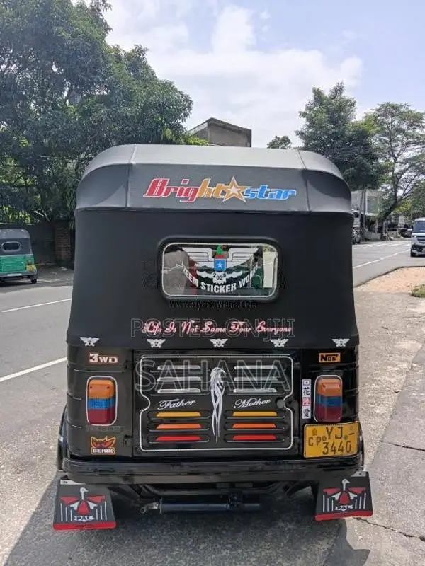 Bajaj RE 2011 Three Wheel (Used)