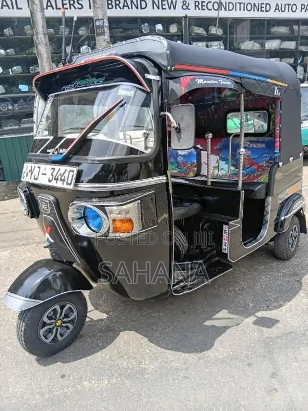 Bajaj RE 2011 Three Wheel (Used)