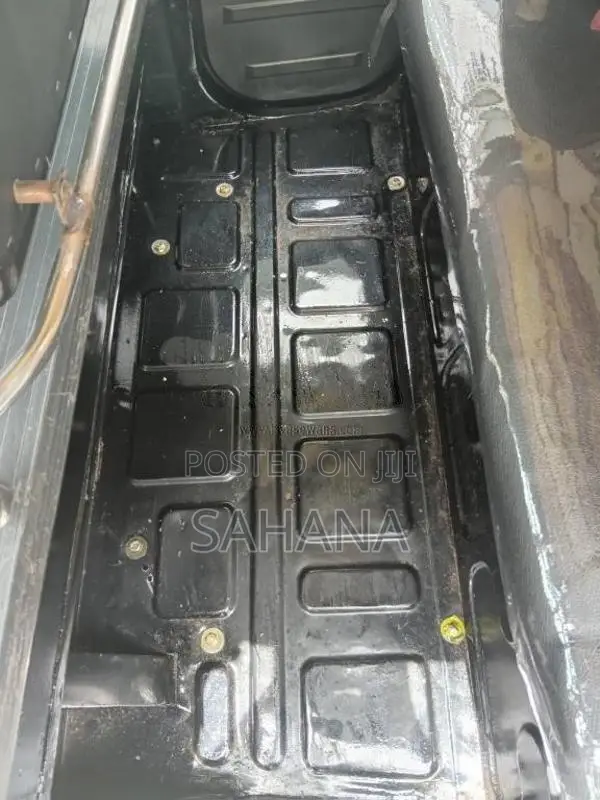 Bajaj RE 2011 Three Wheel (Used)
