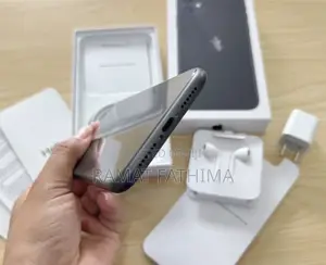 New Apple iPhone 11 256 GB Black