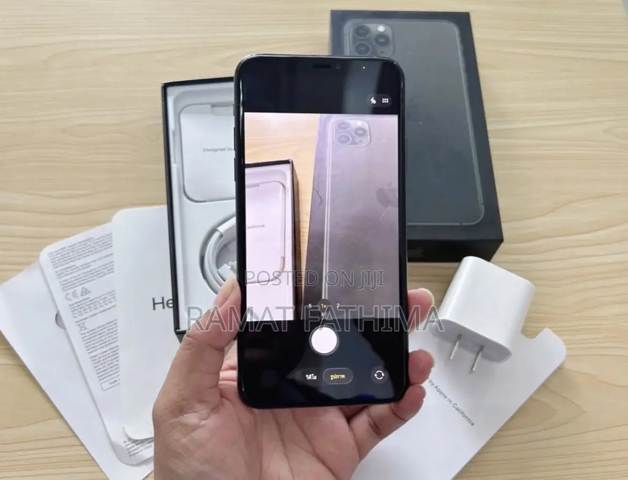 New Apple iPhone 11 Pro Max 256 GB Green