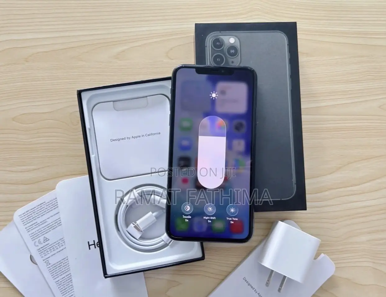 New Apple iPhone 11 Pro Max 256 GB Green