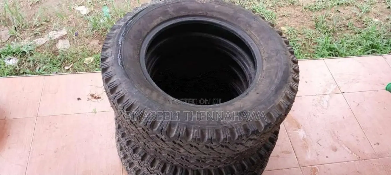 Mitsubishi 4dr5 Jeep Recondition 600/16 tyres 4 no for Other