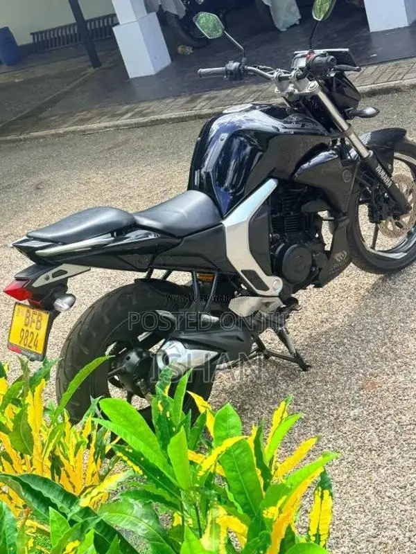 Yamaha FZ 2017 Motorbike (Used)