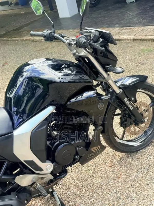Yamaha FZ 2017 Motorbike (Used)