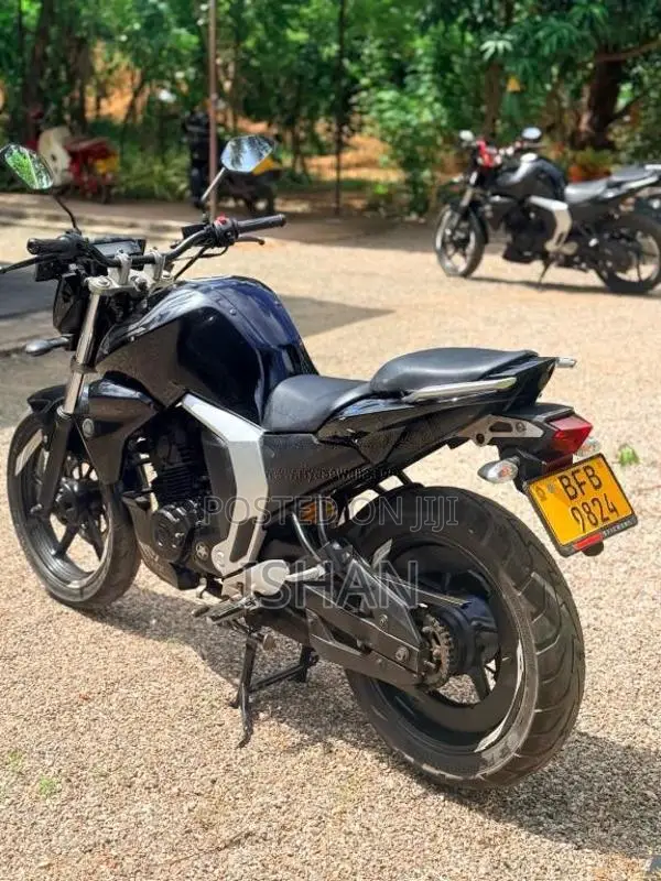 Yamaha FZ 2017 Motorbike (Used)