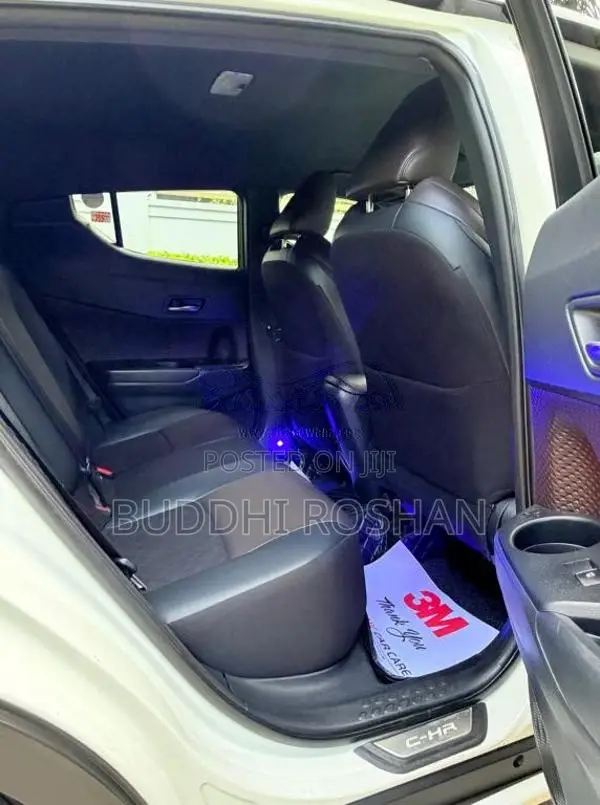Toyota CHR NGX50 2017 SUV (Used)