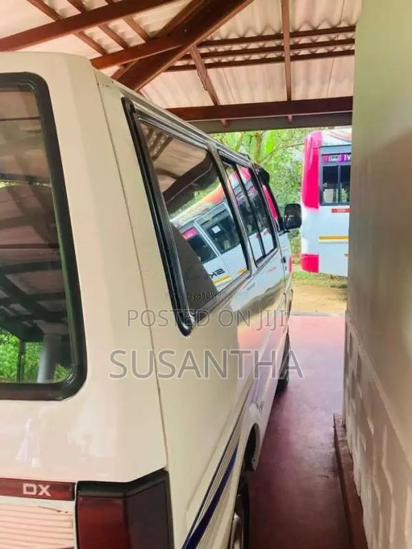 Nissan Vanette 1994 Van (Used)