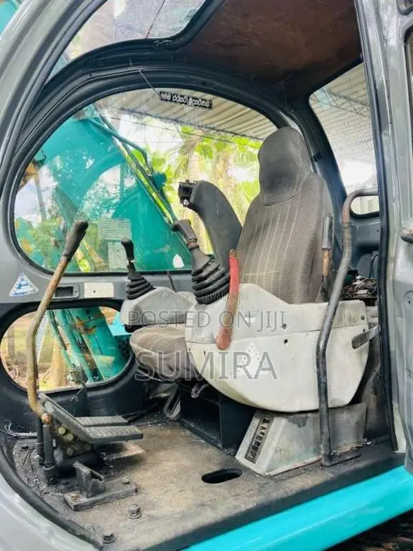Kobelco Excavator 2013 Heavy-Duty Unregistered (Recondition)