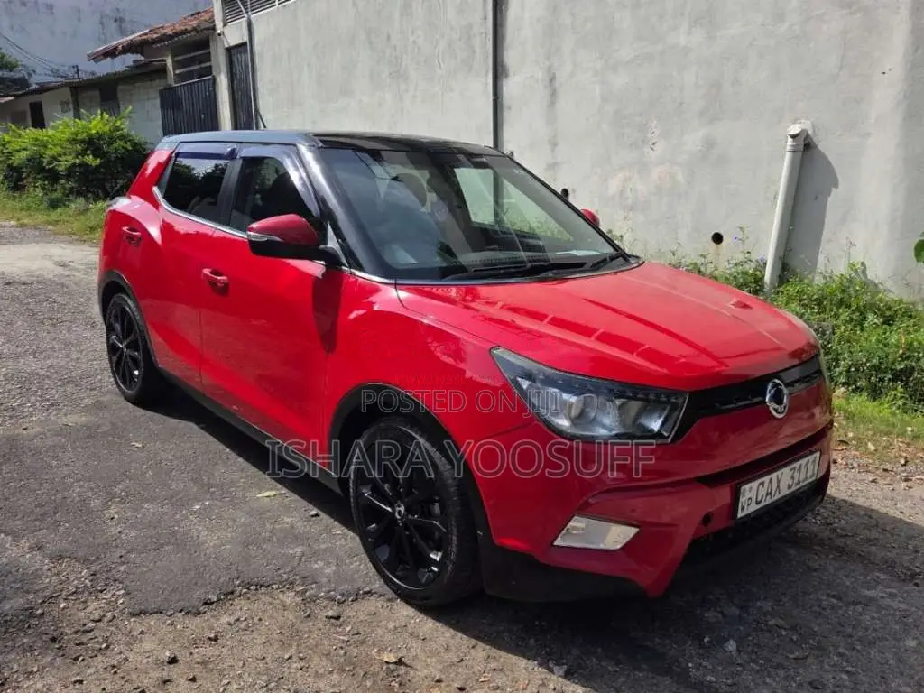 Micro Tivoli 2017 SUV (Used)