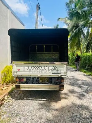 Toyota CrewCab 1997 Crew Cab Brand New